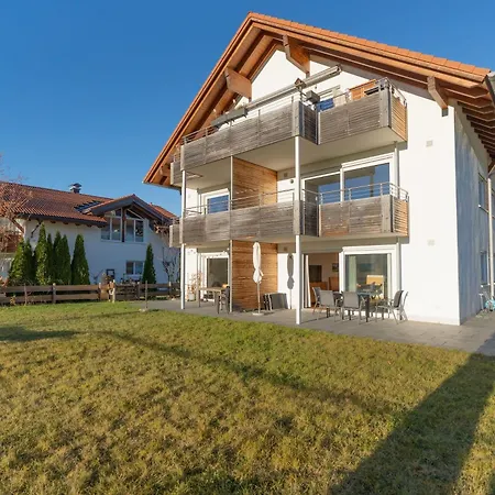 Allgaeuquartier Apartment *